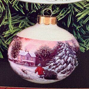 Hallmark 1998 Keepsake Ornament Glass Memories Of Christmas Ball